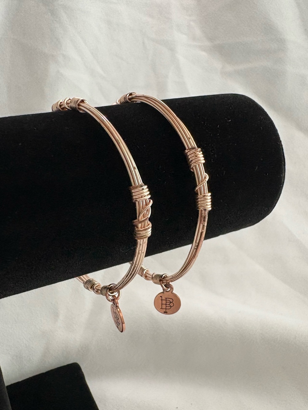 Bourbon & Boweties gold-tone wire stacker bangle bracelets - Set of 2